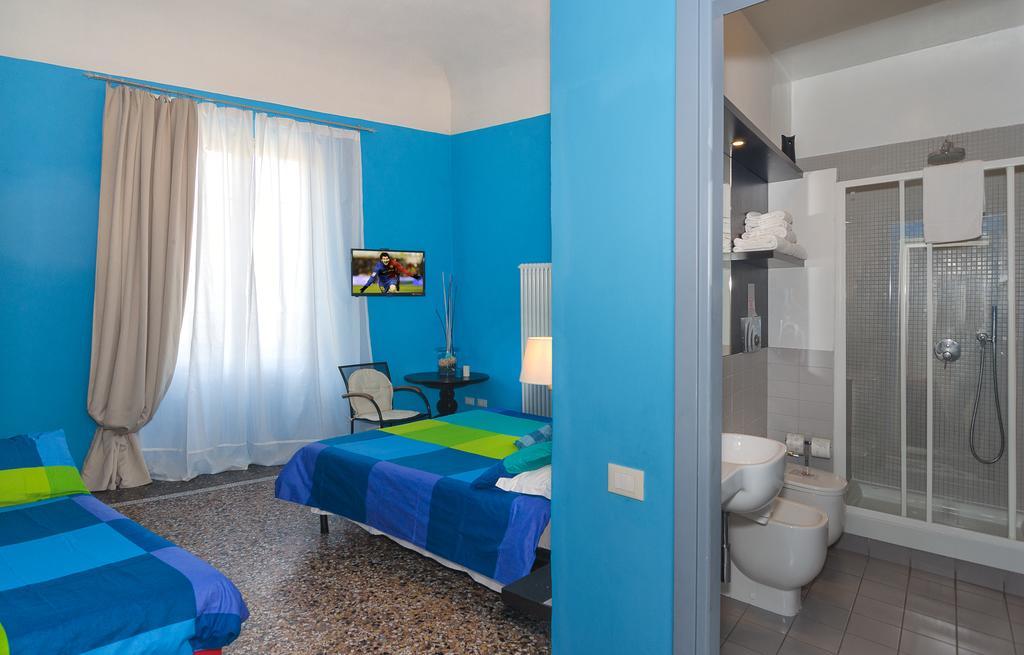 B&B 4 Rooms Pisa Exterior photo
